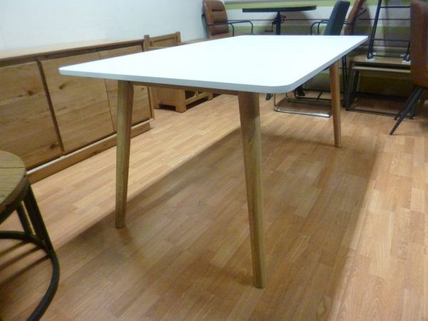 New Matt White & Solid Oak Retro Scandinavian Dining Table 1.6M *Furniture Store* - Image 2