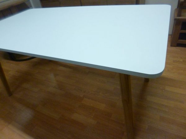 New Matt White & Solid Oak Retro Scandinavian Dining Table 1.6M *Furniture Store* - Image 5