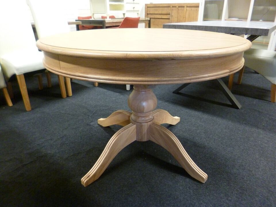 New Chunky Light Oak Round Extension Dining Table *Furniture Village