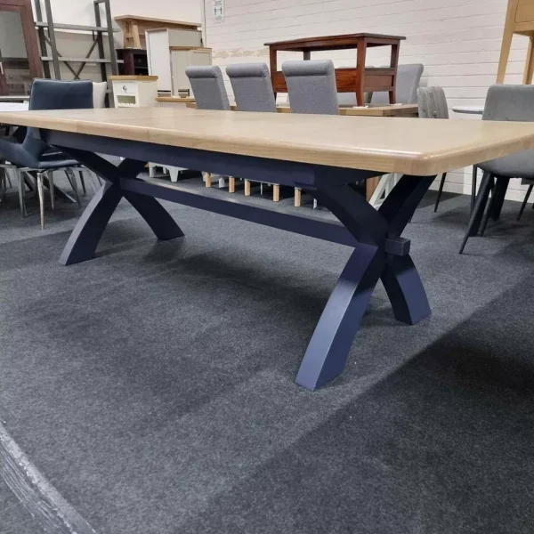 New Furniture Village Hewitt Large Oak/Painted Extending Trestle Dining Table - Image 3