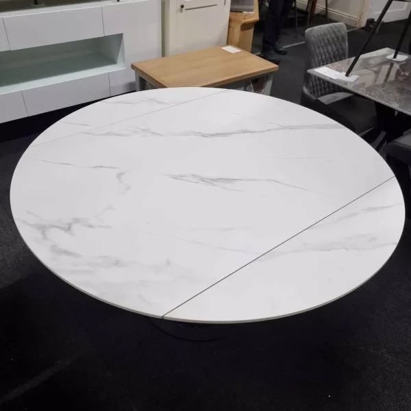 New Contemporary White Ceramic Twist Extending Dining Table *Furniture Store* - Image 3