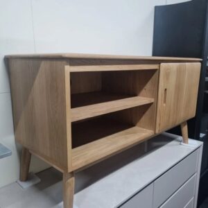 New Scandinavian Oak 1 Door TV Unit Stand Cabinet *Christopher Pratts Viborg*