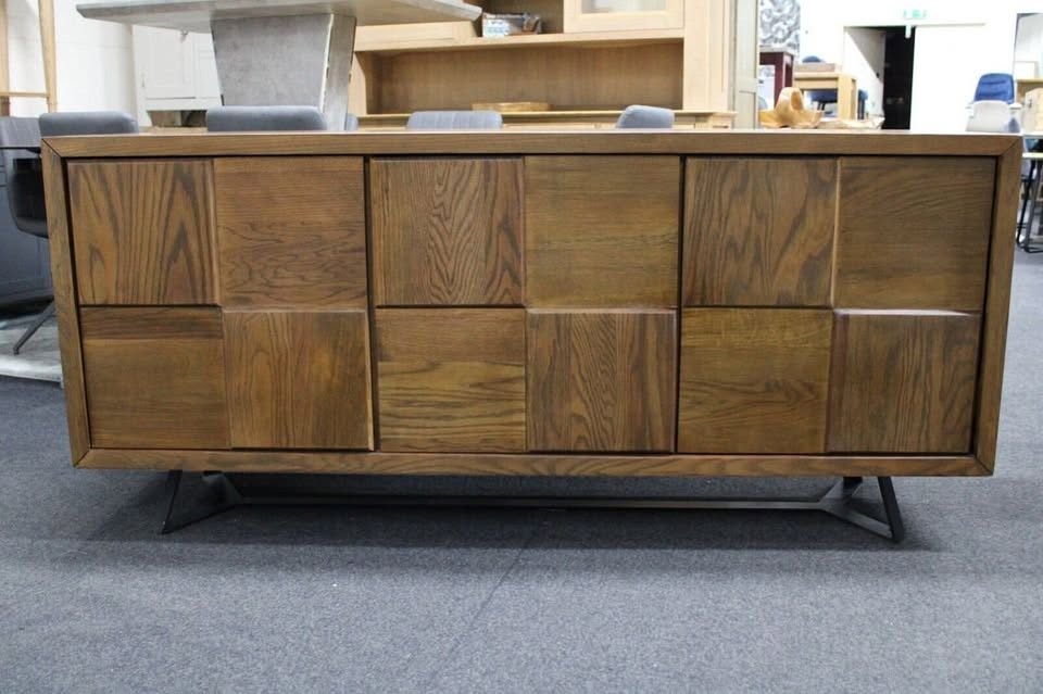 New Large Contemporary Solid Mid Oiled Oak 3 Door Sideboard *Furniture Store*