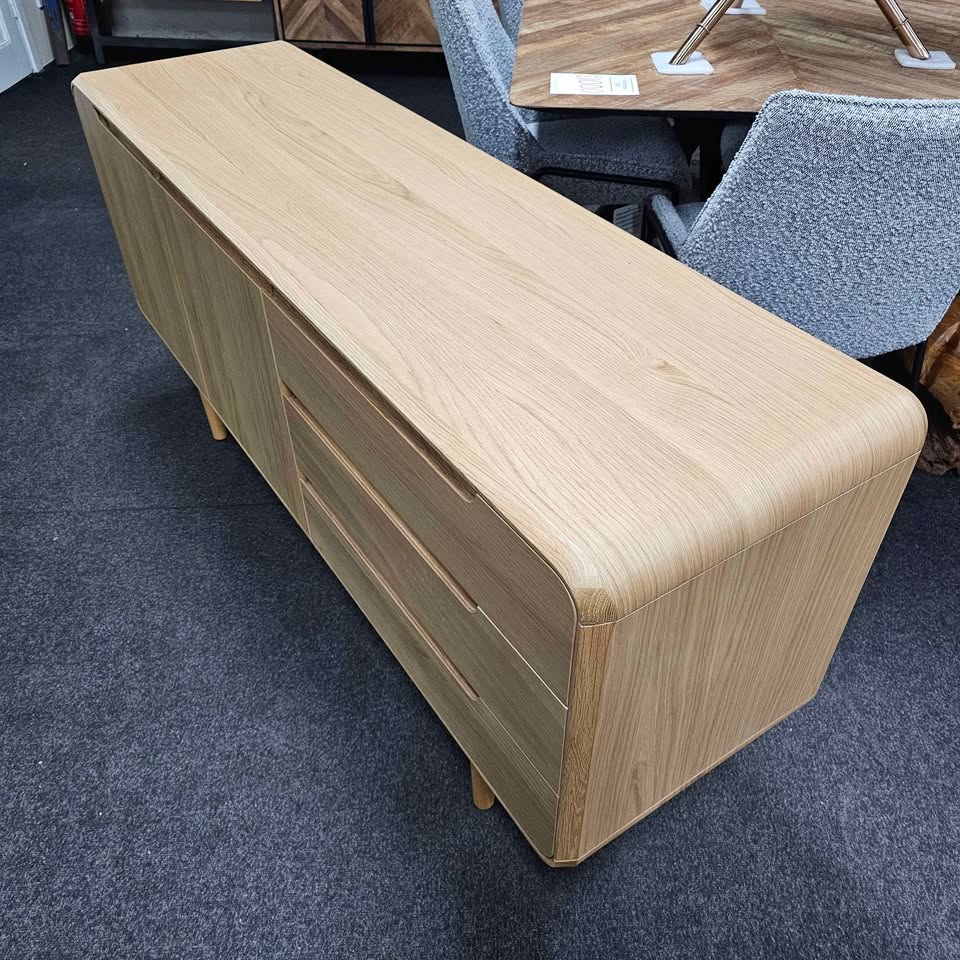 New Large Scandinavian Light Oak 2 Door 3 Drawer Sideboard *G Plan Winchester* - Image 7
