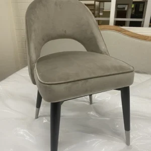 New 6 x Champagne Velvet Dining Chairs *Danetti Clover*